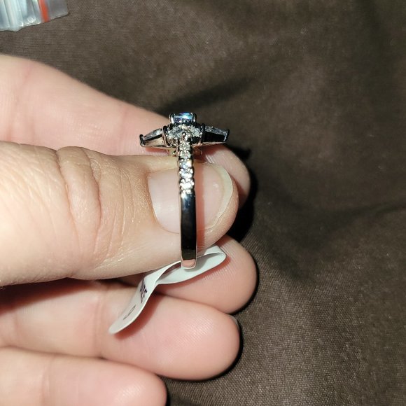 BombParty Ring - Picture 2 of 3